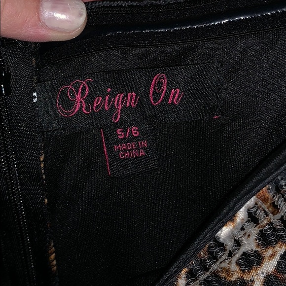 Reign On Cocktail Dress - Picture 2 of 3